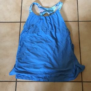 Ivivva twist and flow tank